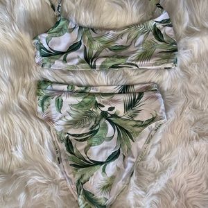 Monday Swimwear Bahamas / Palm bikini set Medium